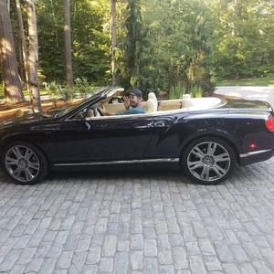 Meet your Posher, James